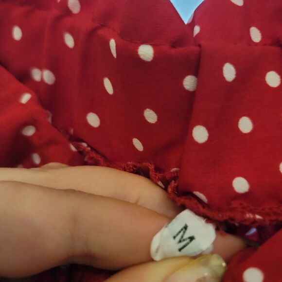 Red and white polka dot flowy skirt with pockets size medium - Picture 5 of 6